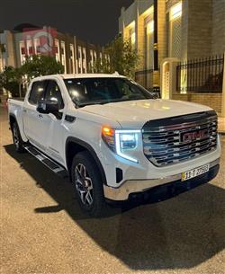 GMC Sierra